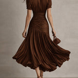 Adriana - Robe midi en satin à rayures vintage