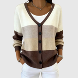 Cardigan en Maille Douce et Boutonné