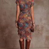 Martina - Robe midi plissée à décolleté en V, motif d'art abstrait dans un style bohémien