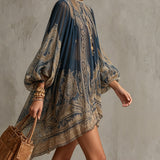 Robe Mini Asymétrique avec Imprimé Baroque Bleu Marine et Col Haut