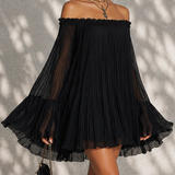 Robe Courte Noire avec Manches Évasées et Volants