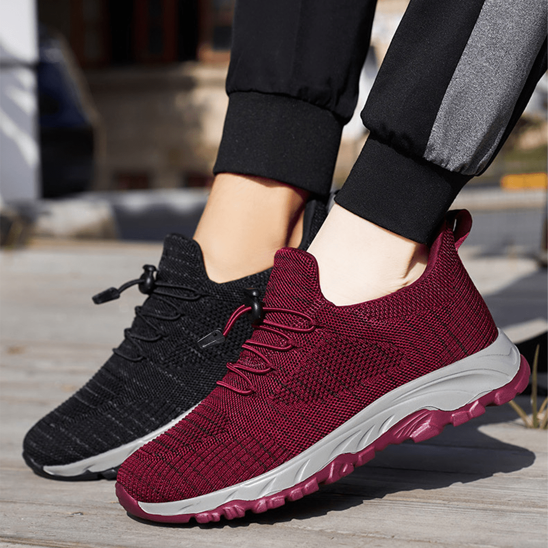 À l'Aise | Chaussures Orthopédiques Mesh Steinmetz Sans Mains - Amélie Delaire