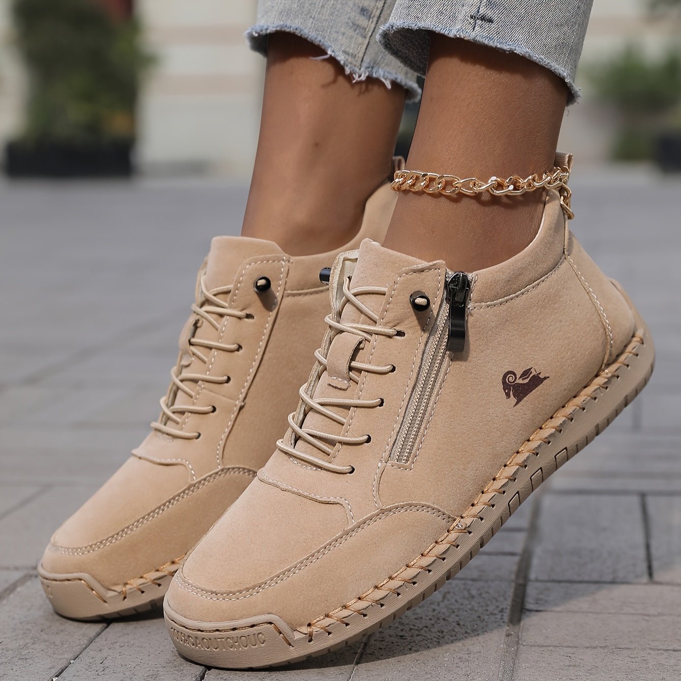À l'Aise | Mila – Baskets Orthopédiques Confortables avec Fermeture Éclair - Amélie Delaire