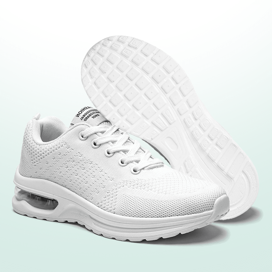 À l'Aise | SanoWalk Chaussures Orthopédiques - Totalement Blanches - Amélie Delaire