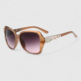 Avalynne | Lunettes de soleil sophistiquées - Amélie Delaire