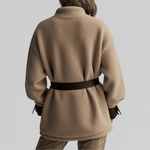 Bridget | Veste Teddy Ceinturée - Amélie Delaire