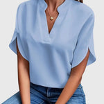 Isabelle | Chemise V Neck Douce et Élégante - Amélie Delaire