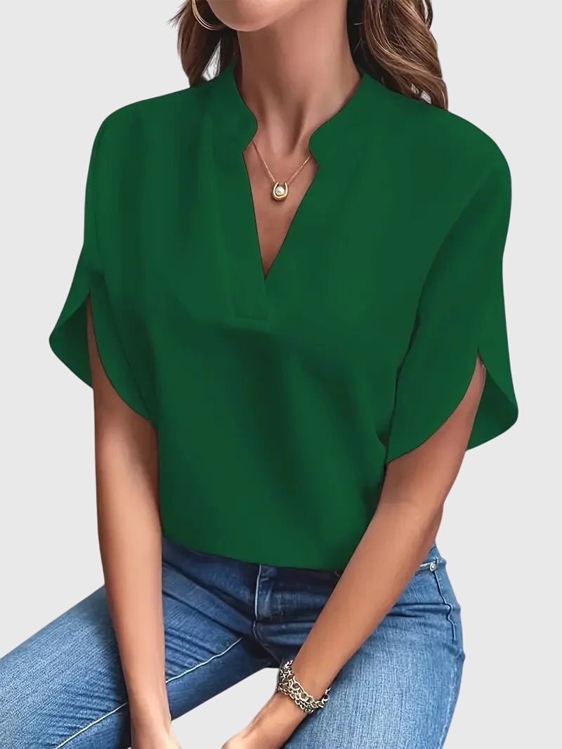 Isabelle | Chemise V Neck Douce et Élégante - Amélie Delaire