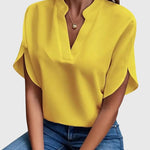 Isabelle | Chemise V Neck Douce et Élégante - Amélie Delaire