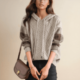 Julie | Pull à Capuche en Tricot Cable - Amélie Delaire