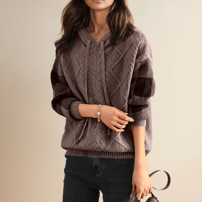 Julie | Pull à Capuche en Tricot Cable - Amélie Delaire