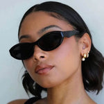 Ryelle | Lunettes de soleil minimalistes - Amélie Delaire